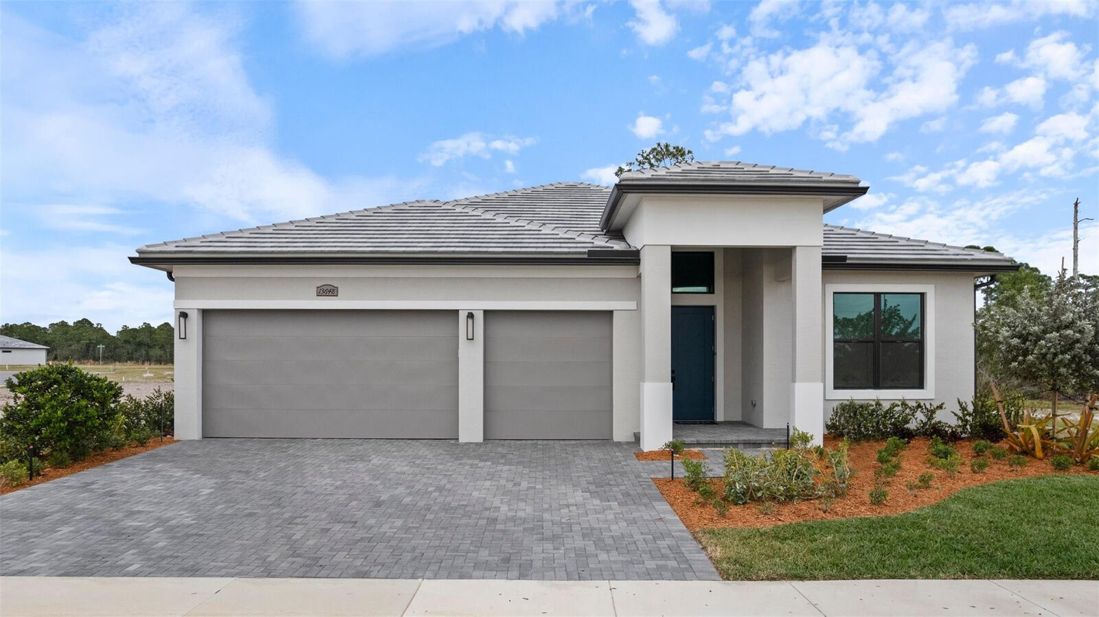 Property Photo:  13648 SE Blackwood Drive  FL 34984 