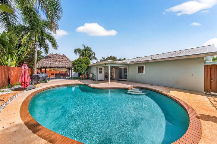 Property Photo:  6847 NW 27th Way  FL 33309 