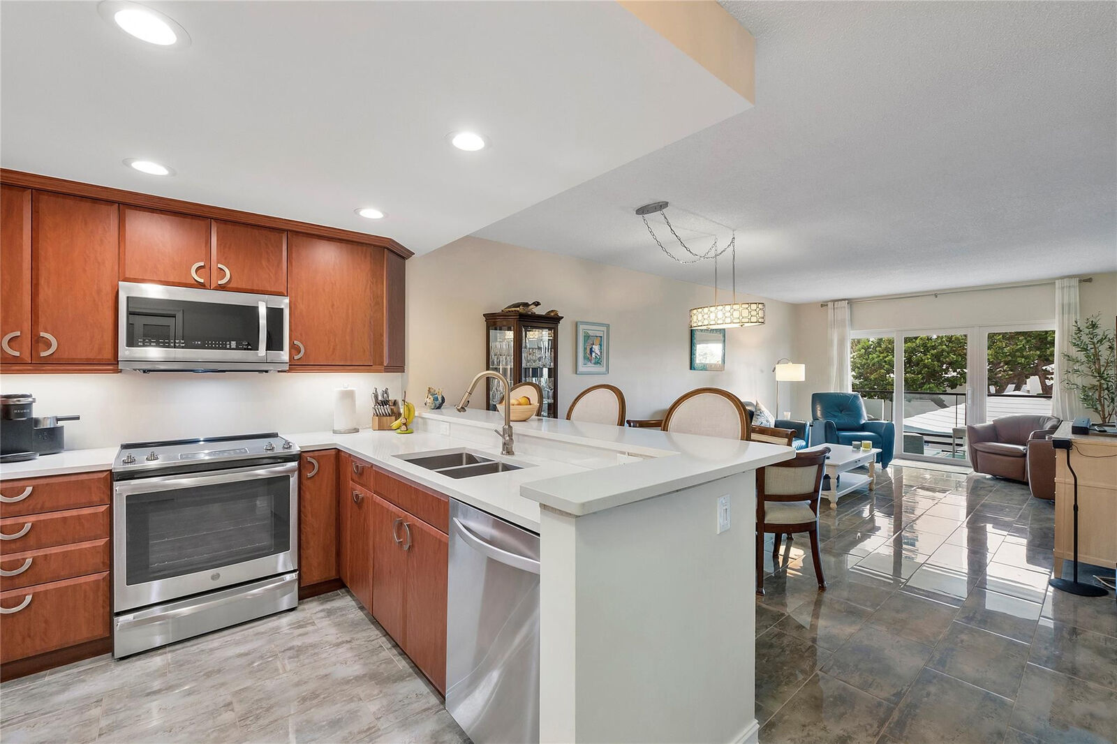 Property Photo:  1500 S Ocean Boulevard 207  FL 33062 