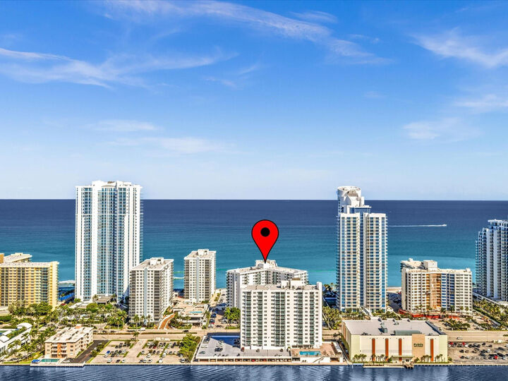 Property Photo:  3001 S Ocean Drive 439  FL 33019 