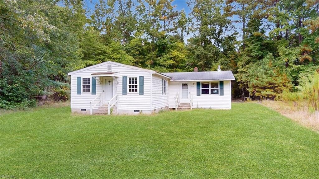 Property Photo:  3479 Golden Hill Rd  VA 23846 