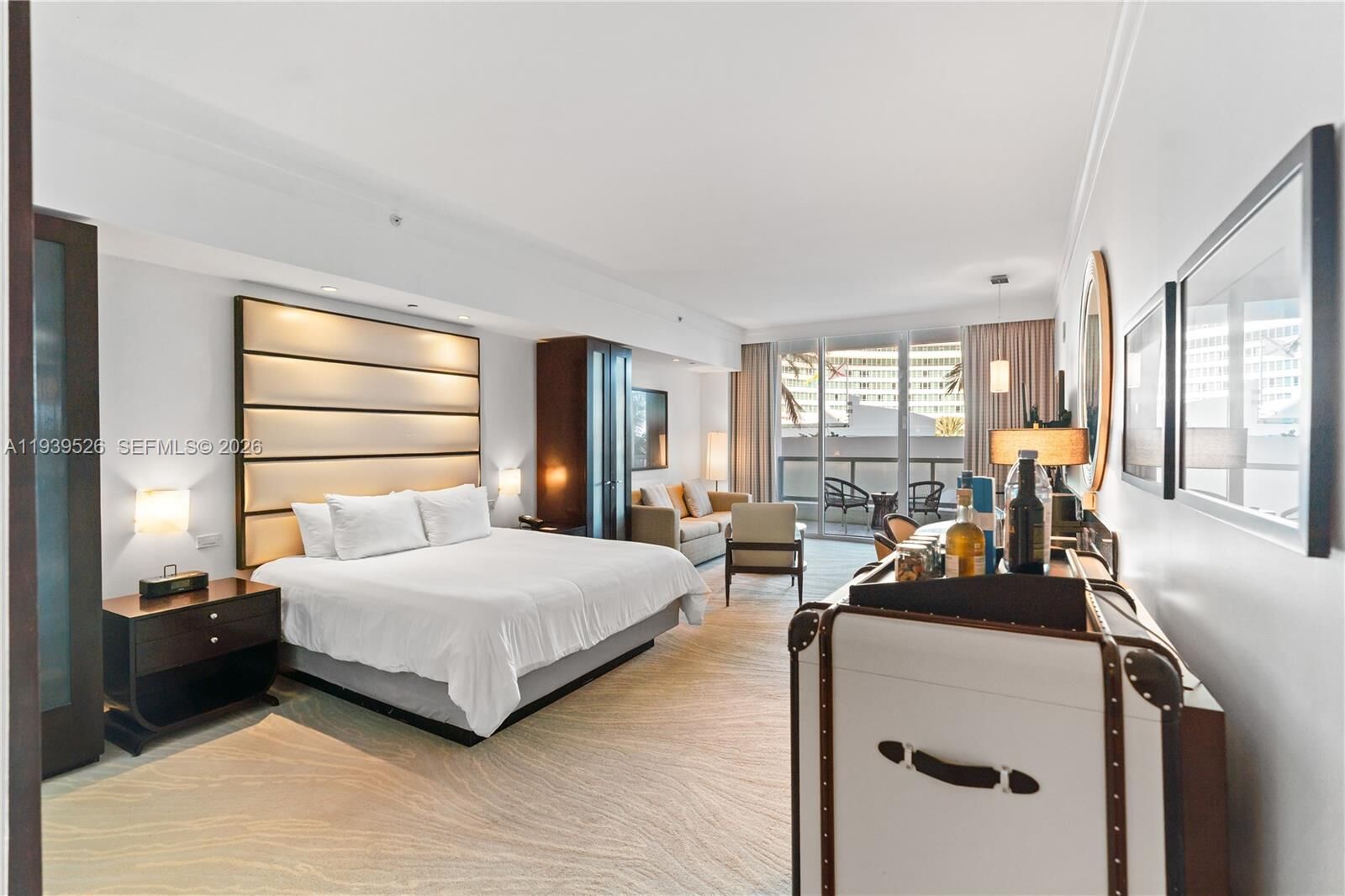 Property Photo:  4391 Collins Ave 303  FL 33140 