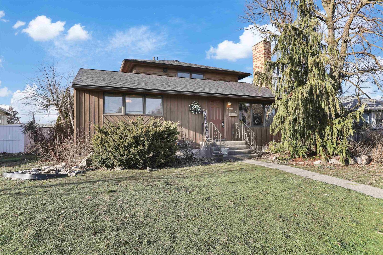 Property Photo:  4415 N Rustle St  WA 99205 