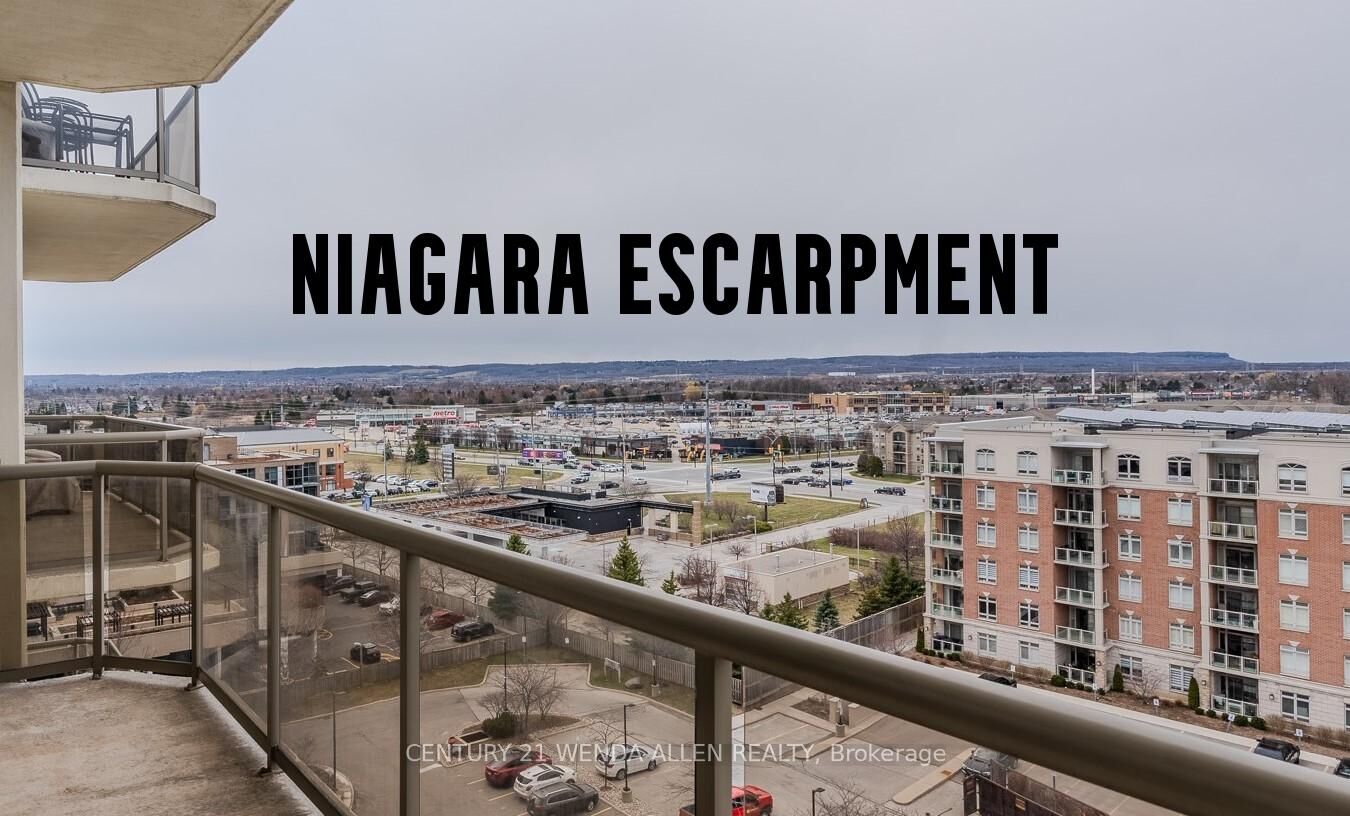 Property Photo:  1998 Ironstone Drive 909  ON L7L 7P7 