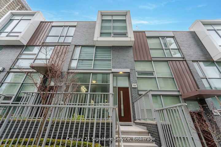 Property Photo: 101 Erskine Avenue Th05 ON M4P 0C5