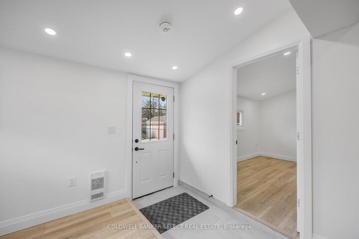 Photo de la propriété: 338 Old Mosley Street Unit 3 ON L9Z 2H6