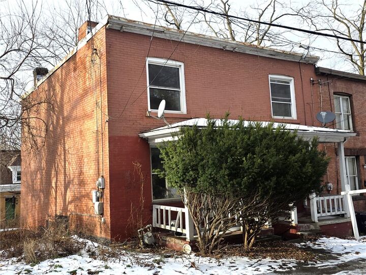 Property Photo: 539-541 Campbell St PA 15221