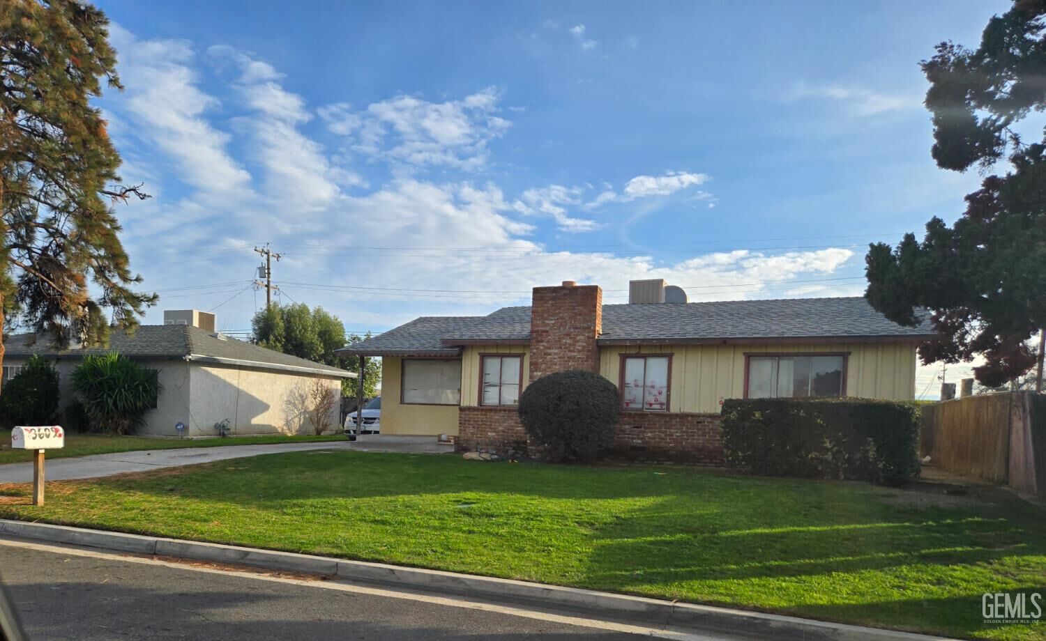 Property Photo:  3609 Granada Avenue  CA 93309 
