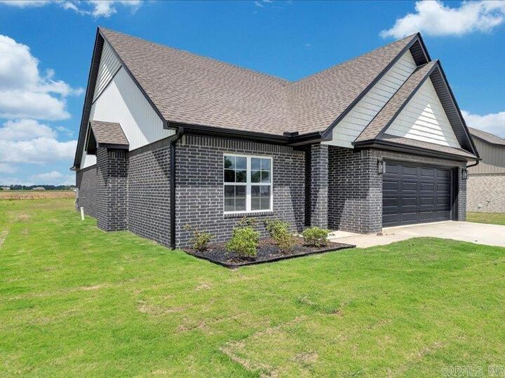 Property Photo:  185 Pintail Pointe  AR 72442 