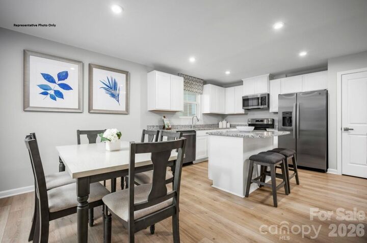 Property Photo: 162 Basildon Street 1064 SC 29720