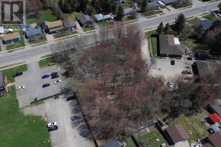 Photo de la propriété:  511 Boundary Rd  ON P6A 5Z2 