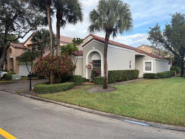 Property Photo:  7720 NW 63rd Way  FL 33067 