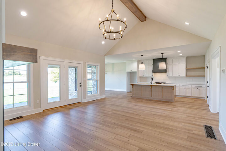 Property Photo:  144 Winners Cir  KY 40065 