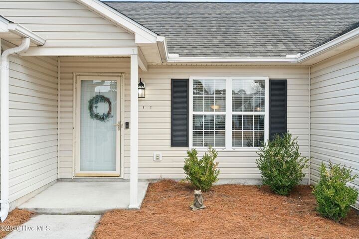 Property Photo:  816 Plainfield Court  NC 28411 
