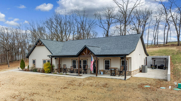 Property Photo:  24866 S 638 Road  OK 74344 