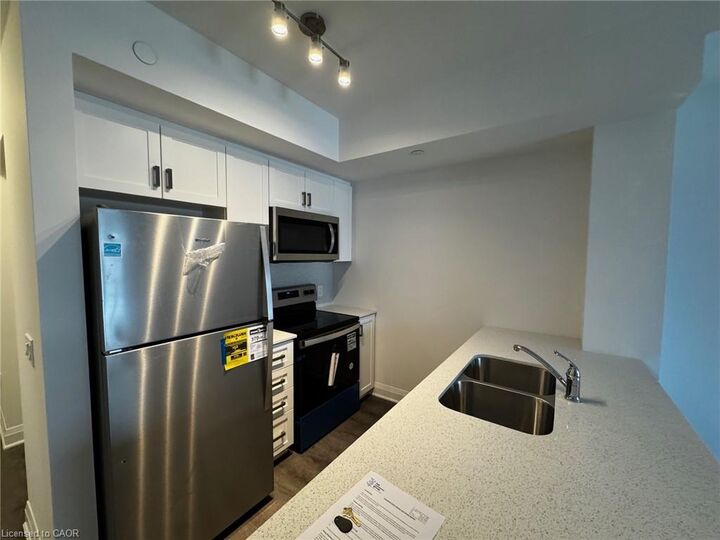 Property Photo: 1936 Rymal Road E 209 ON L0R 1P0