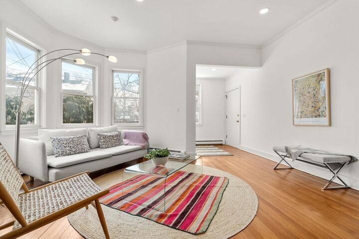 Property Photo:  7 Russell Street 1  MA 02140 