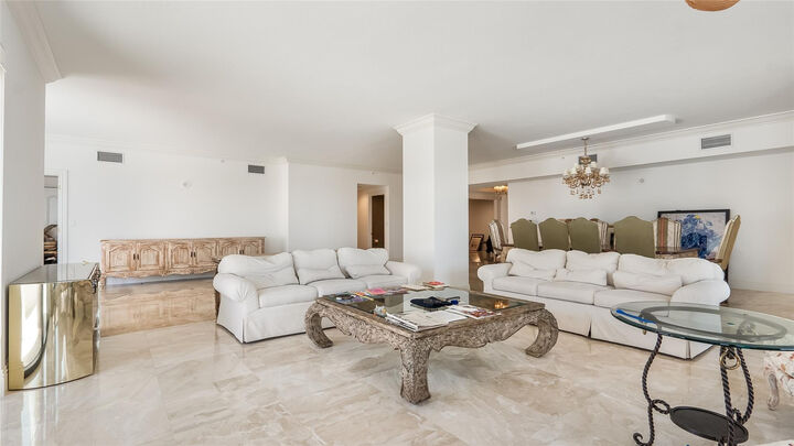 Property Photo: 200 E Palmetto Park Road Ph5 FL 33432