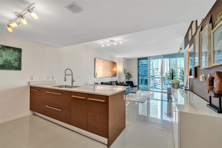 Property Photo: 475 Brickell Avenue 512 FL 33131