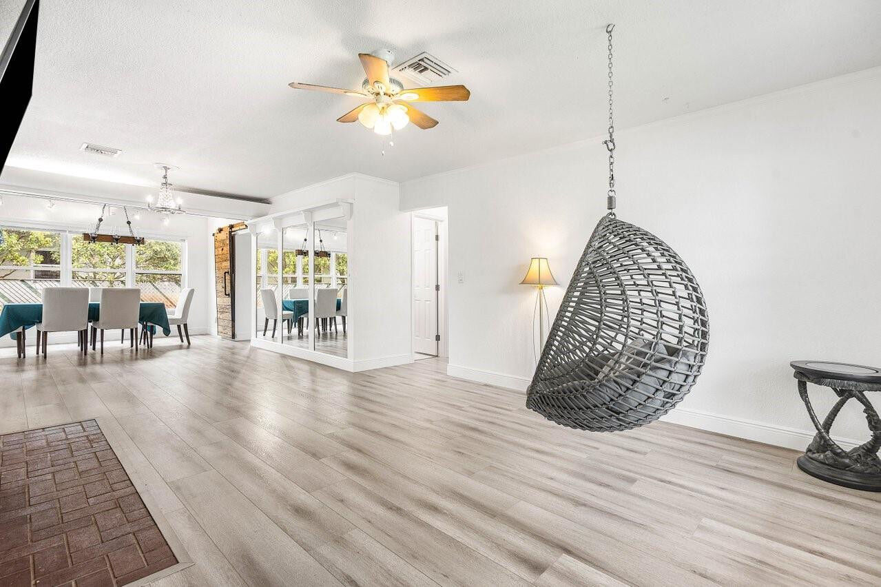 Property Photo:  3250 SW 12th Avenue  FL 33315 