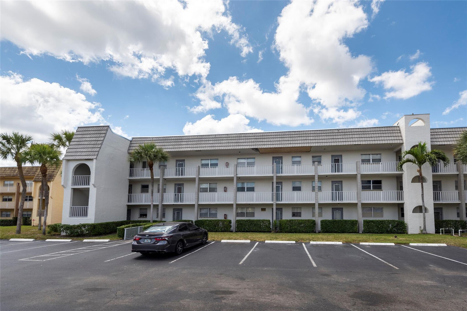 Property Photo:  8515 Sunrise Lakes Boulevard 301  FL 33322 