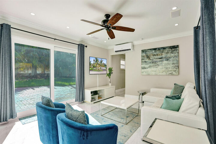 Property Photo:  1760 Bel Air Avenue  FL 33062 