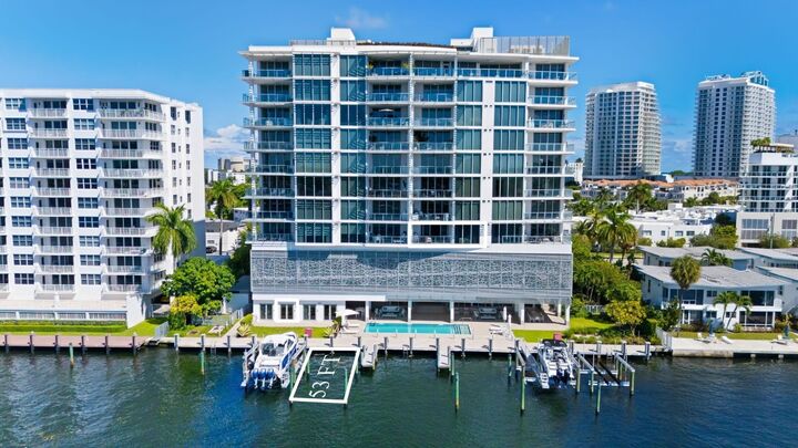 Property Photo:  435 Bayshore Drive 302  FL 33304 