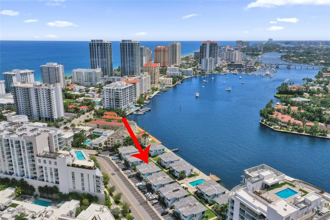 Property Photo:  425 Bayshore Drive 2  FL 33304 