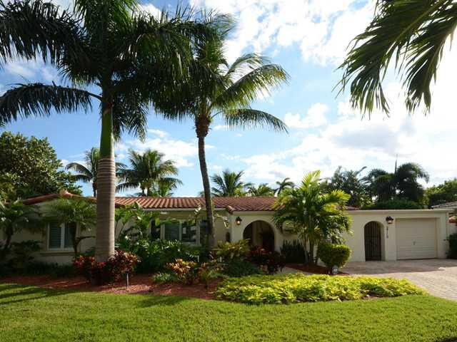 Property Photo: 2710 NE 18th Street FL 33305