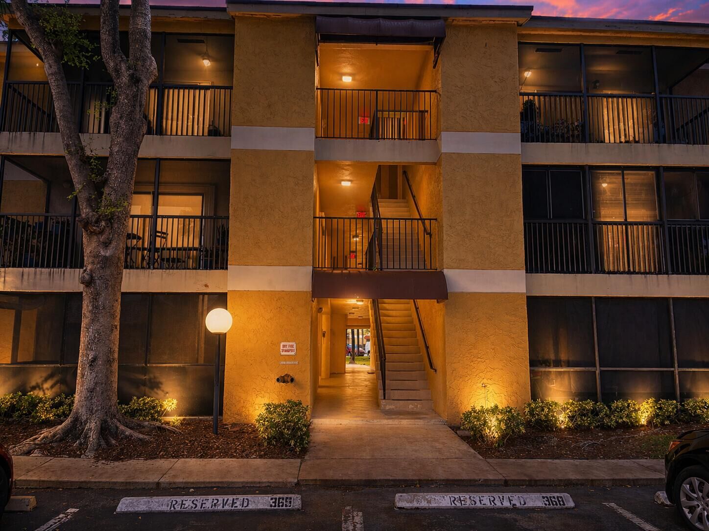 Property Photo:  3083 N Oakland Forest Drive 308  FL 33309 