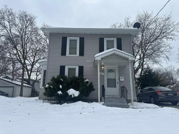 Property Photo:  328 Vernon Avenue  WI 53511 