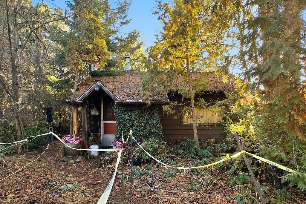 Property Photo:  3317 W Kiernan Ave  WA 99205 