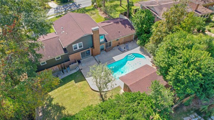 Property Photo: 2240 Armistead Road FL 32308