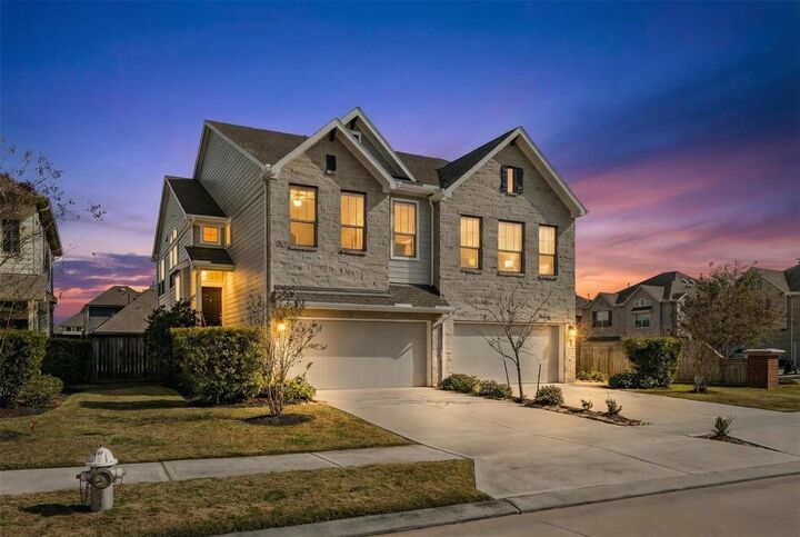 Property Photo:  2522 Terrace Point Drive  TX 77459 