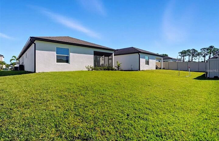 Property Photo:  16887 Fiesta Drive  FL 33953 