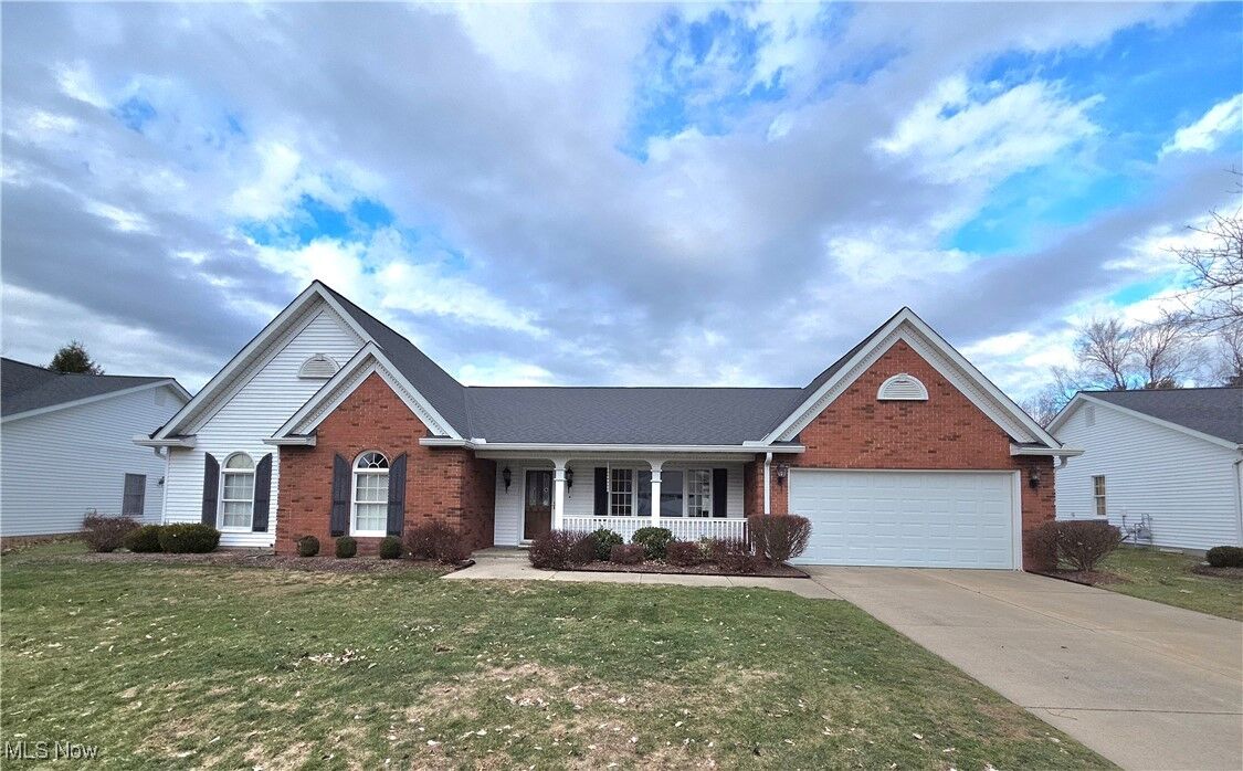 Property Photo:  9605 Lismore Lane  OH 44060 