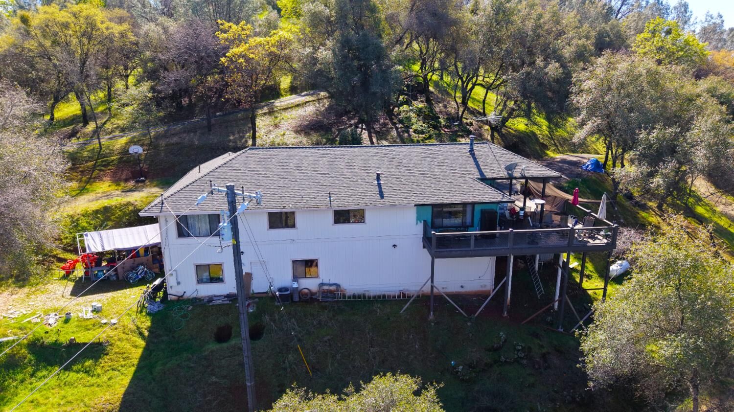 Property Photo:  3301 Ahwahnee Way  CA 95614 