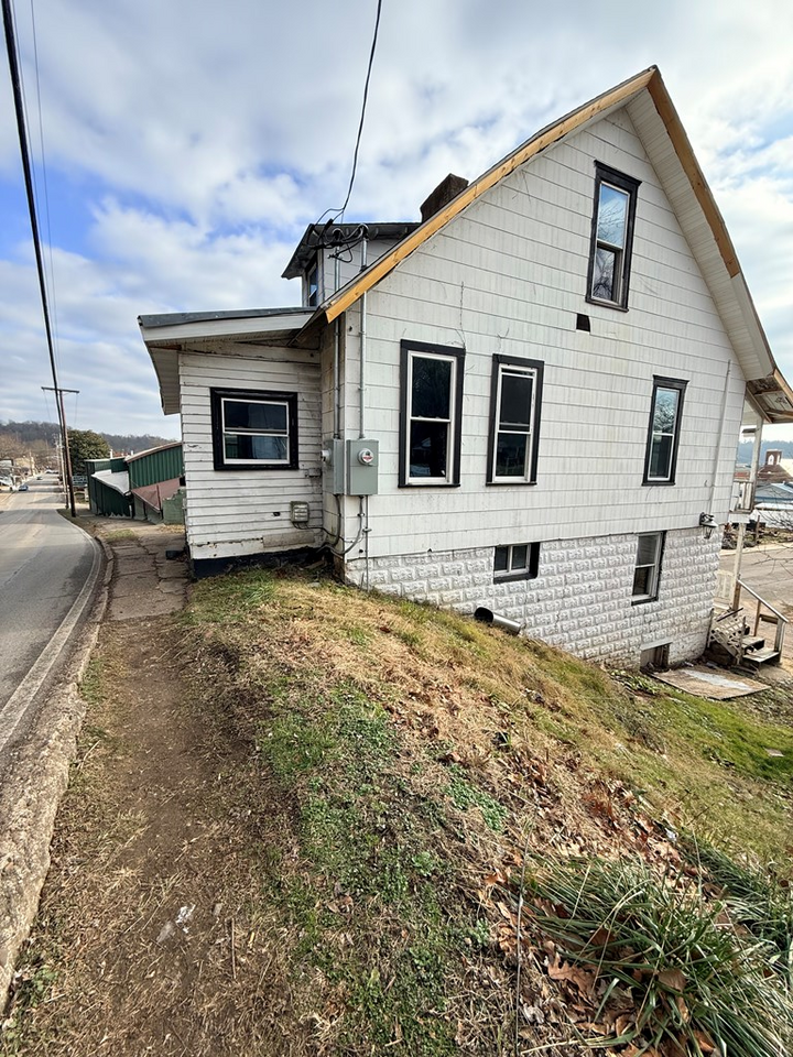 Property Photo:  507 Mill Street  OH 45760 