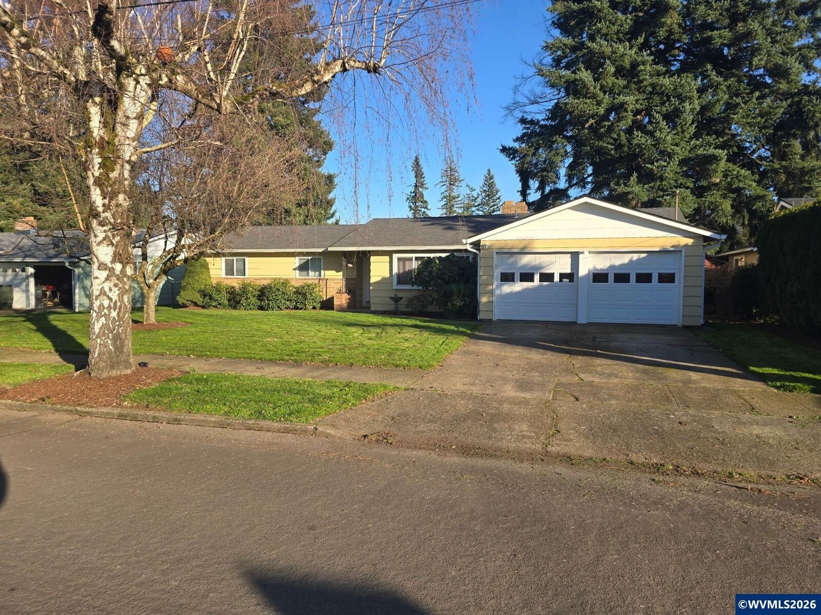 Property Photo:  4888 38th Pl NE  OR 97305 