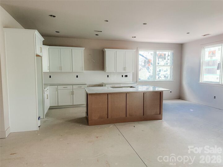 Property Photo:  2418 Crestview Drive  NC 28216 