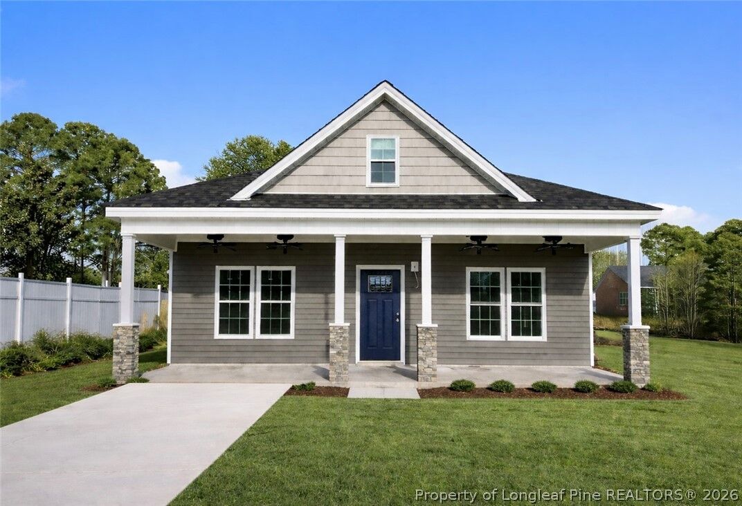 Property Photo:  804 Holmes Street  NC 28328 