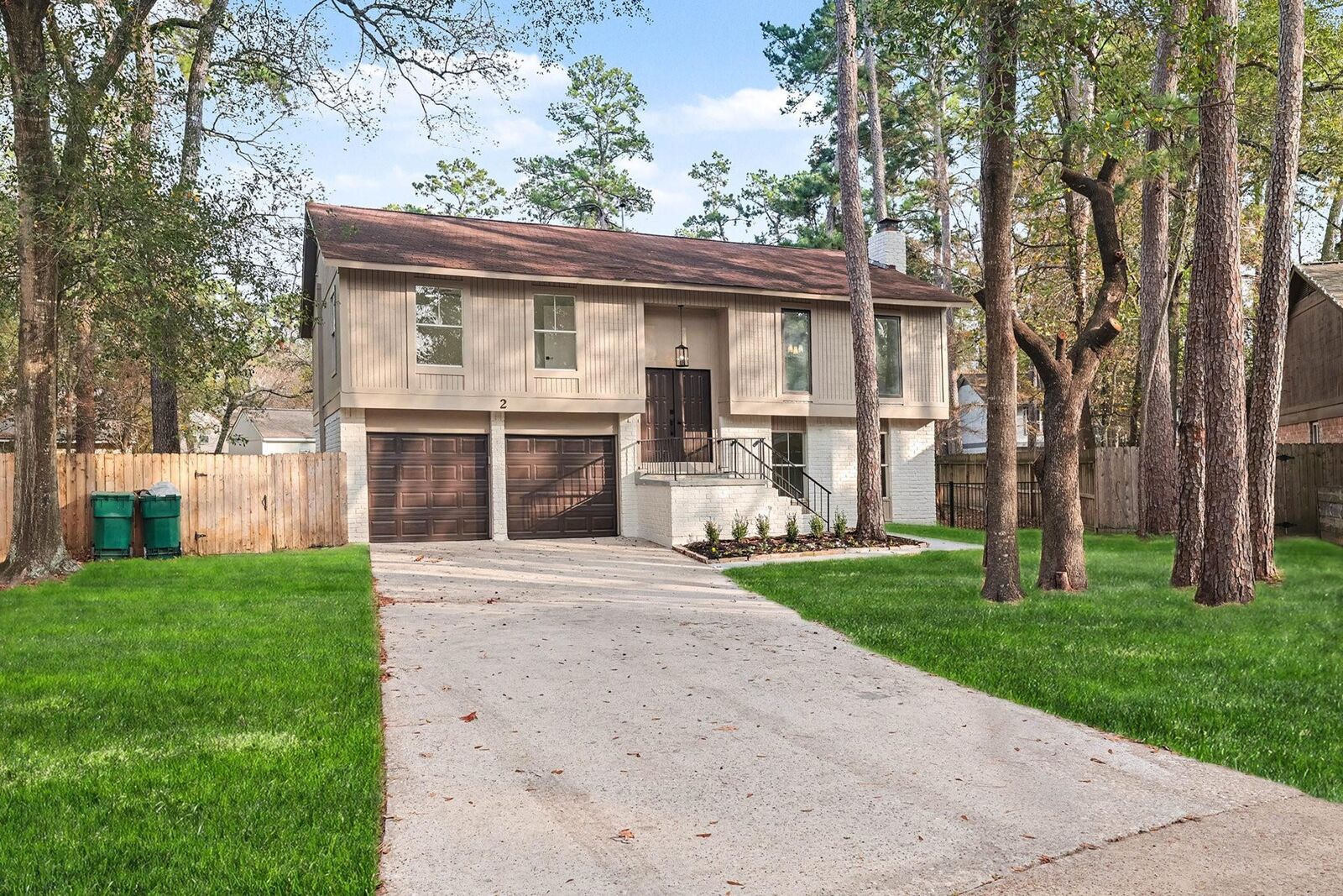 Property Photo:  2 Kittiwake Court  TX 77380 