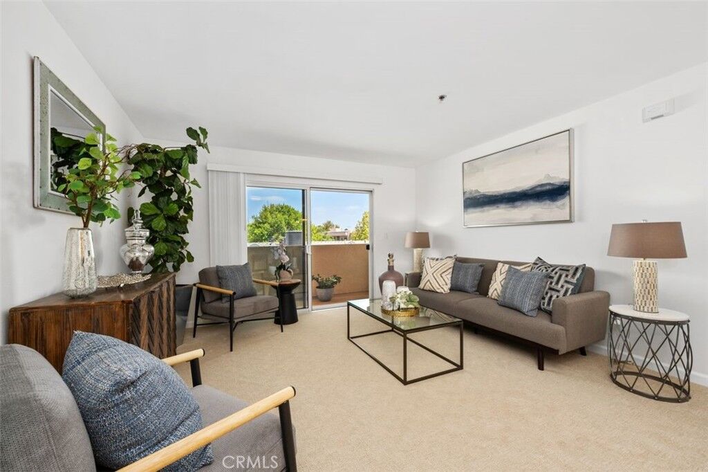 Property Photo: 4501 Cedros Avenue 338 CA 91403