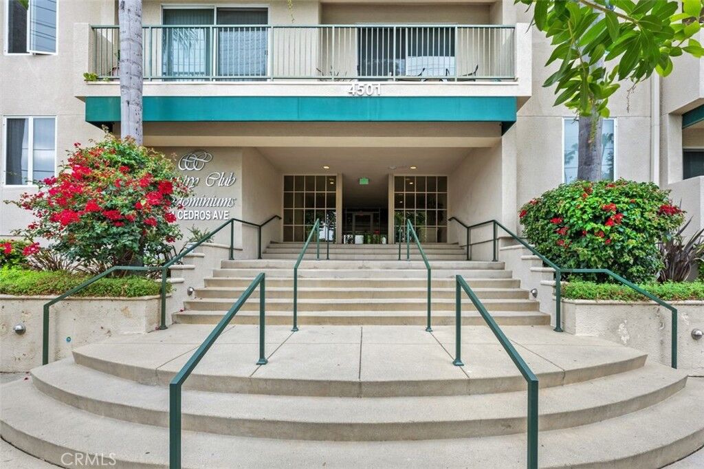 Property Photo: 4501 Cedros Avenue 338 CA 91403