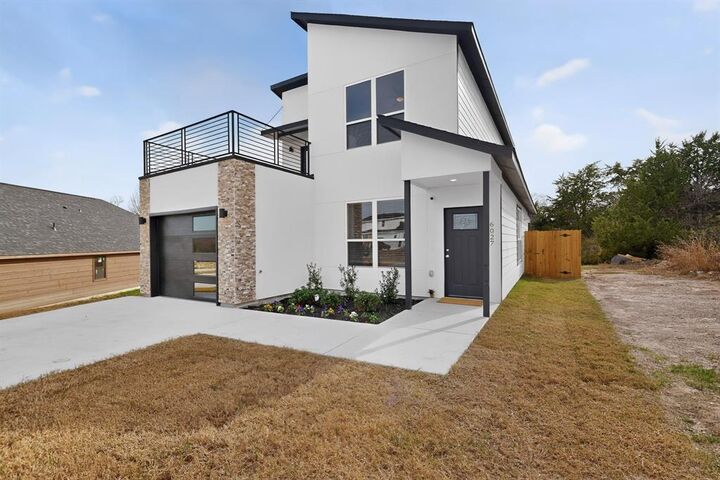 Property Photo:  6027 Plum Dale Road  TX 75241 