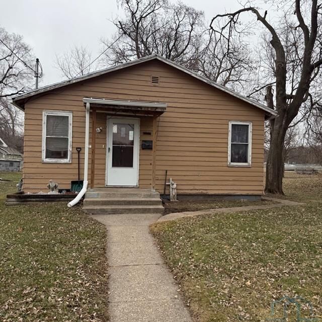 Property Photo: 2400 Center IA 51103