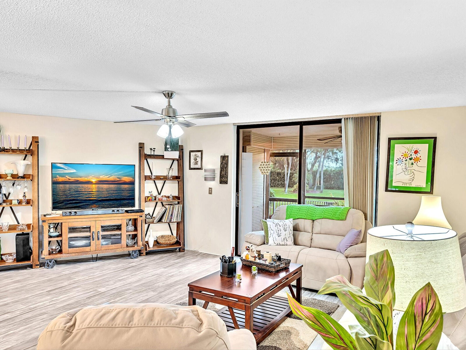 Property Photo:  900 Saint Charles Place L9  FL 33026 