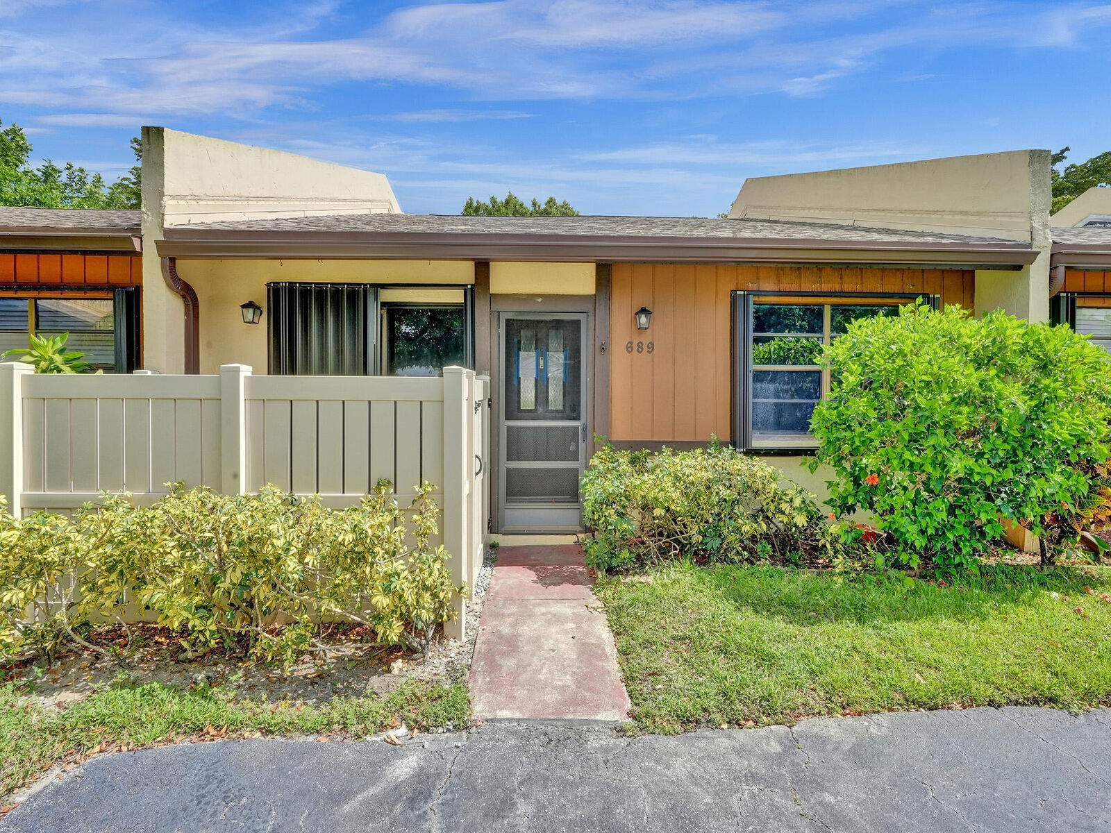 Property Photo:  689 Banks Road 689  FL 33063 