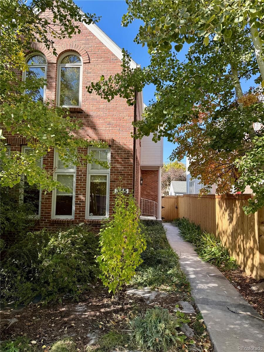 Property Photo:  345 Garfield Street  CO 80206 