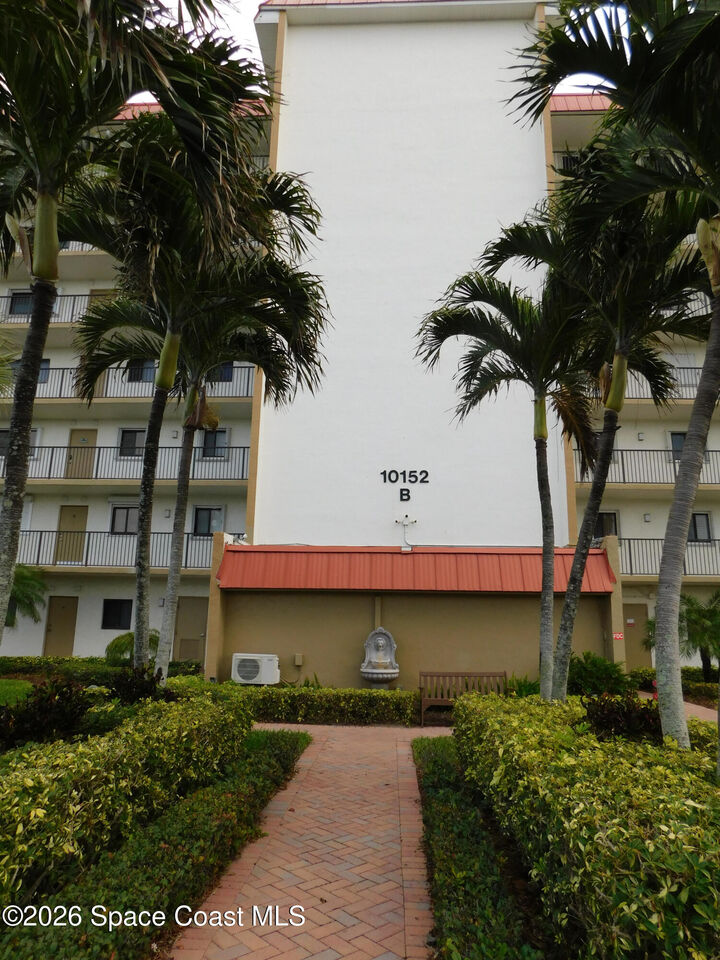 Property Photo:  10152 S Ocean Drive  FL 34957 